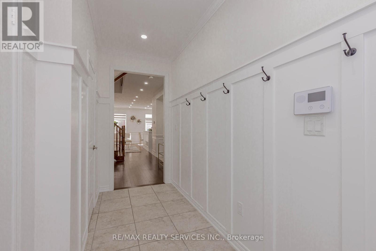 60 True Blue Crescent, Caledon, Ontario  L7E 4K7 - Photo 4 - W12566538