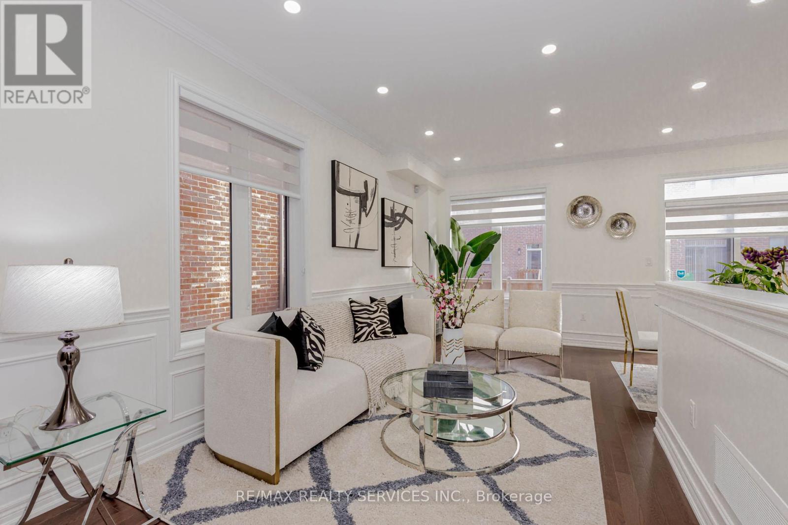 60 True Blue Crescent, Caledon, Ontario  L7E 4K7 - Photo 8 - W12566538