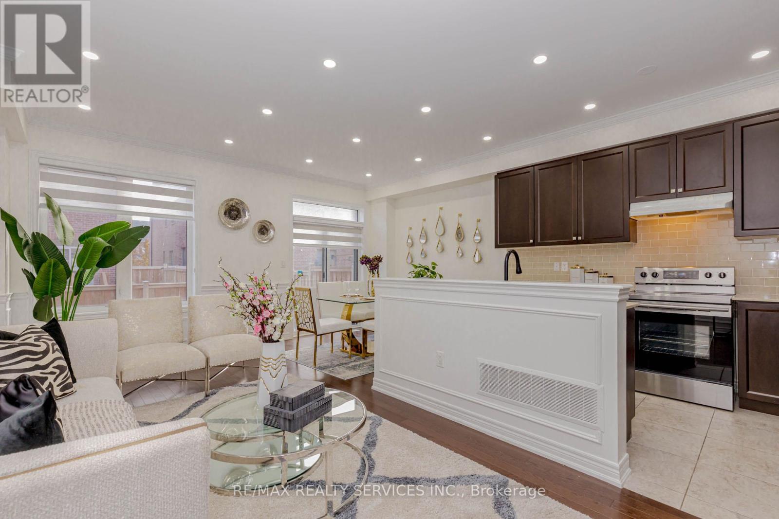 60 True Blue Crescent, Caledon, Ontario  L7E 4K7 - Photo 9 - W12566538