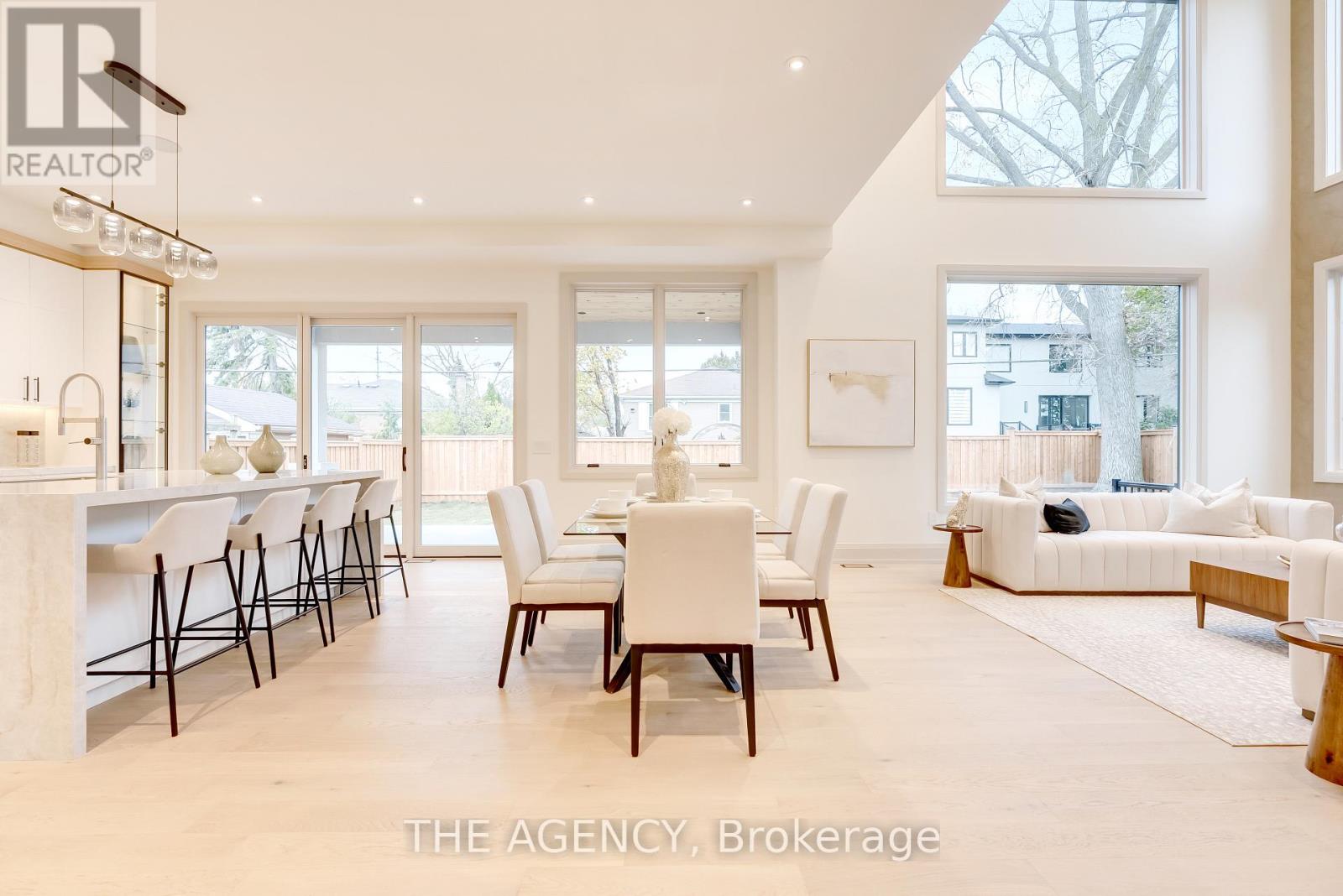 512 Weynway Court, Oakville, Ontario  L6L 4G7 - Photo 19 - W12568992