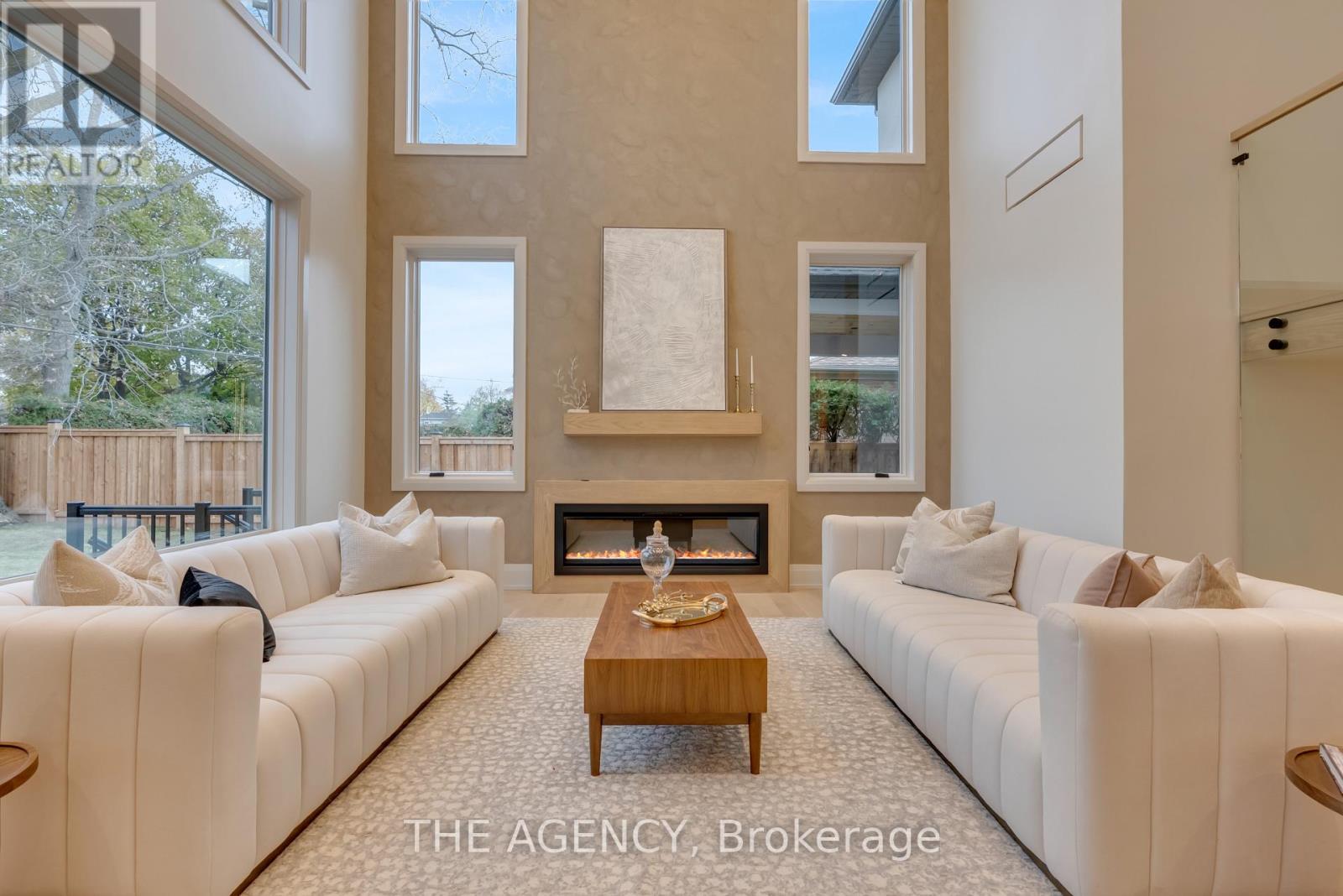 512 Weynway Court, Oakville, Ontario  L6L 4G7 - Photo 20 - W12568992