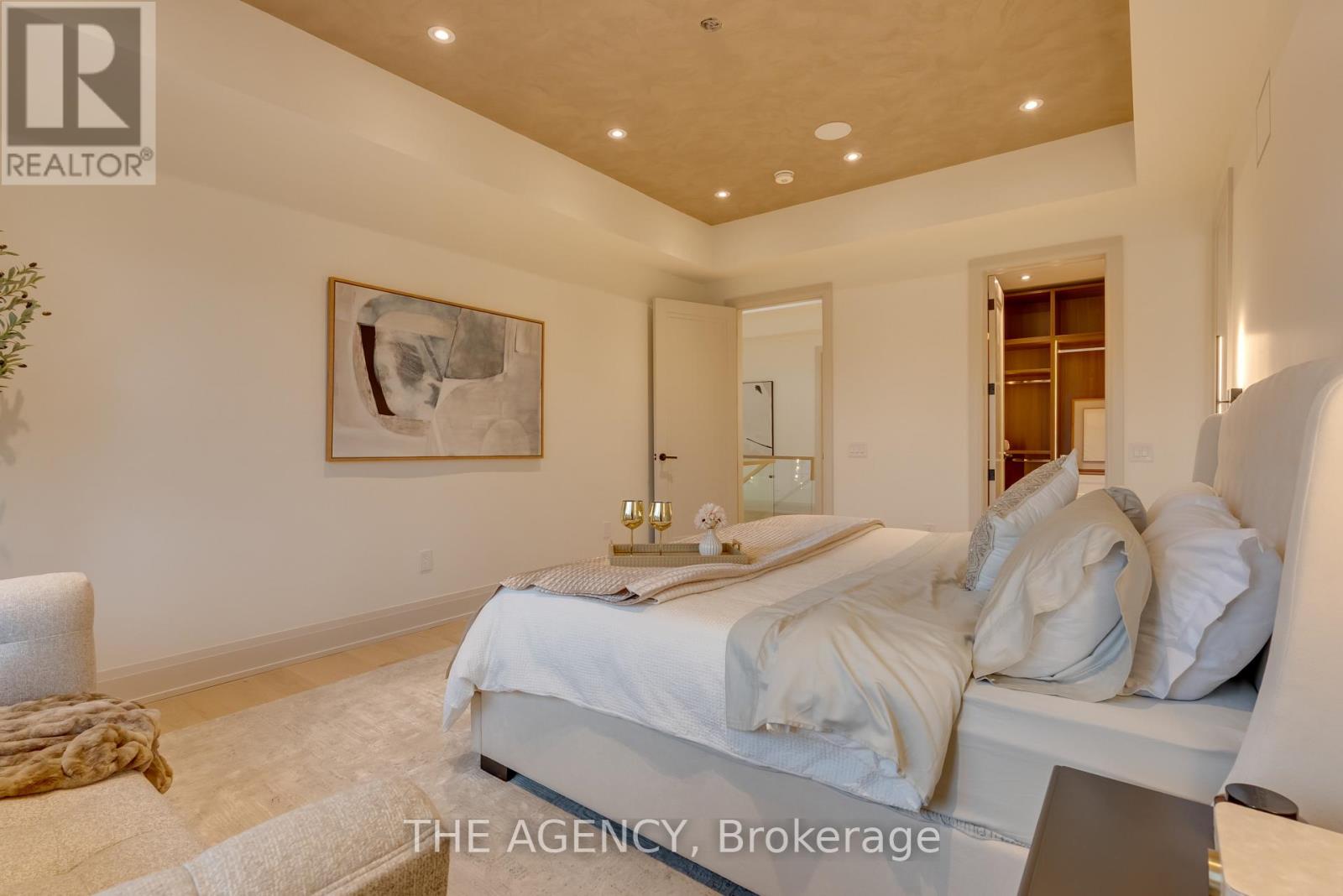 512 Weynway Court, Oakville, Ontario  L6L 4G7 - Photo 32 - W12568992