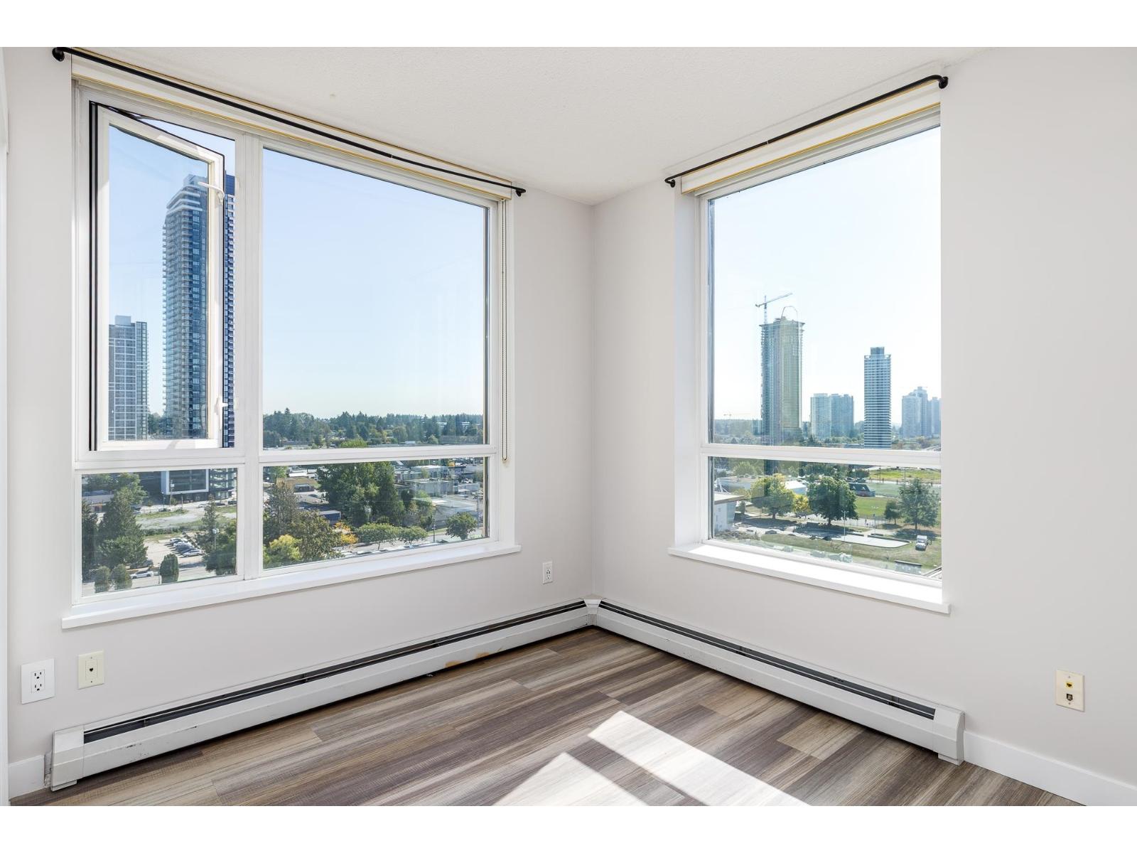 1603 10777 University Drive, Surrey, British Columbia V3T 0E6 - Photo 6 - R3051235