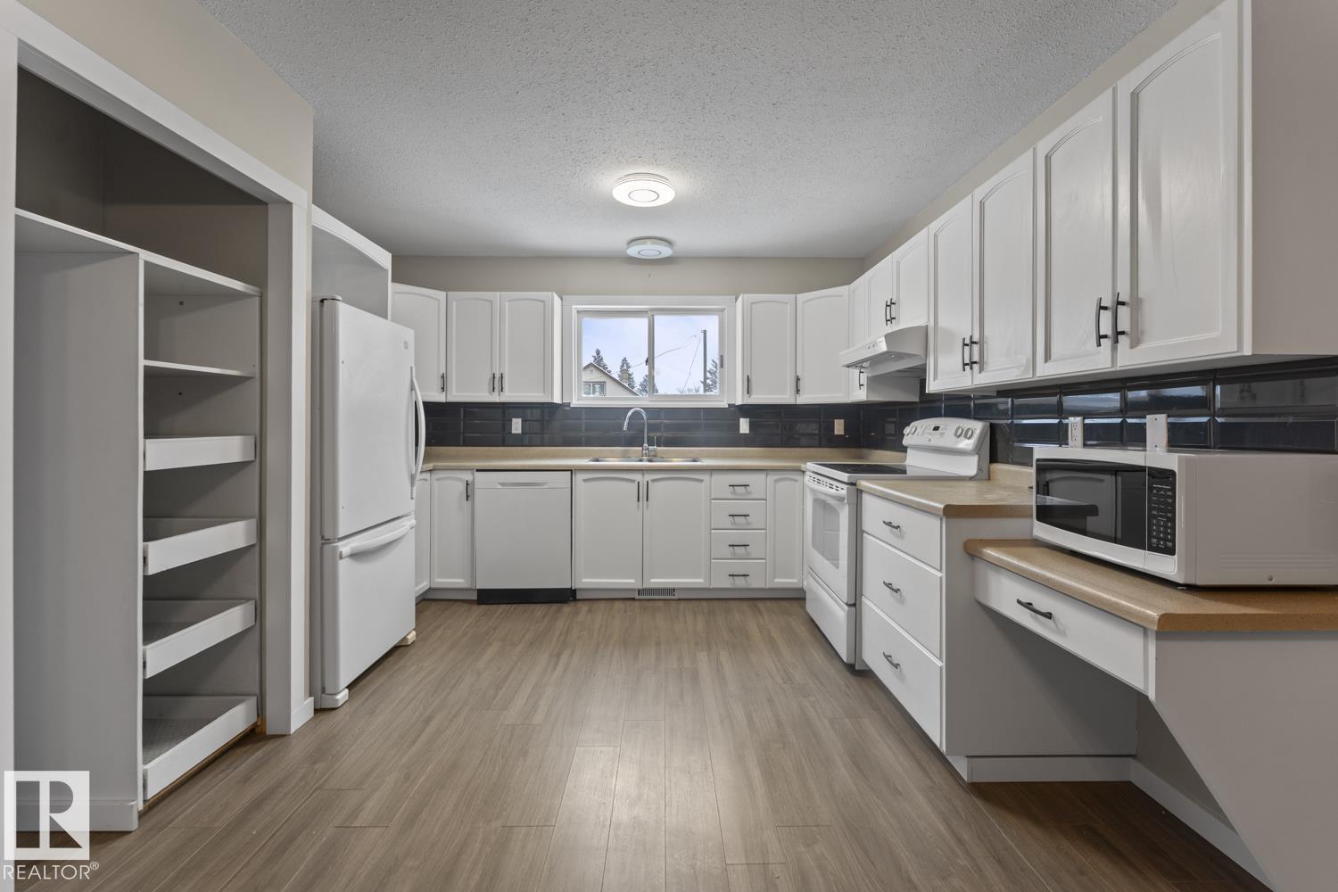 4719 47 Av, Cold Lake, Alberta  T9M 1Y5 - Photo 7 - E4466529