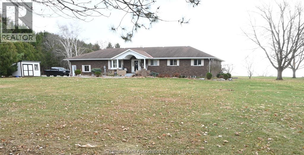 MLS# 25029353: 7150 Talbot TRAIL, Raleigh Township, Canada