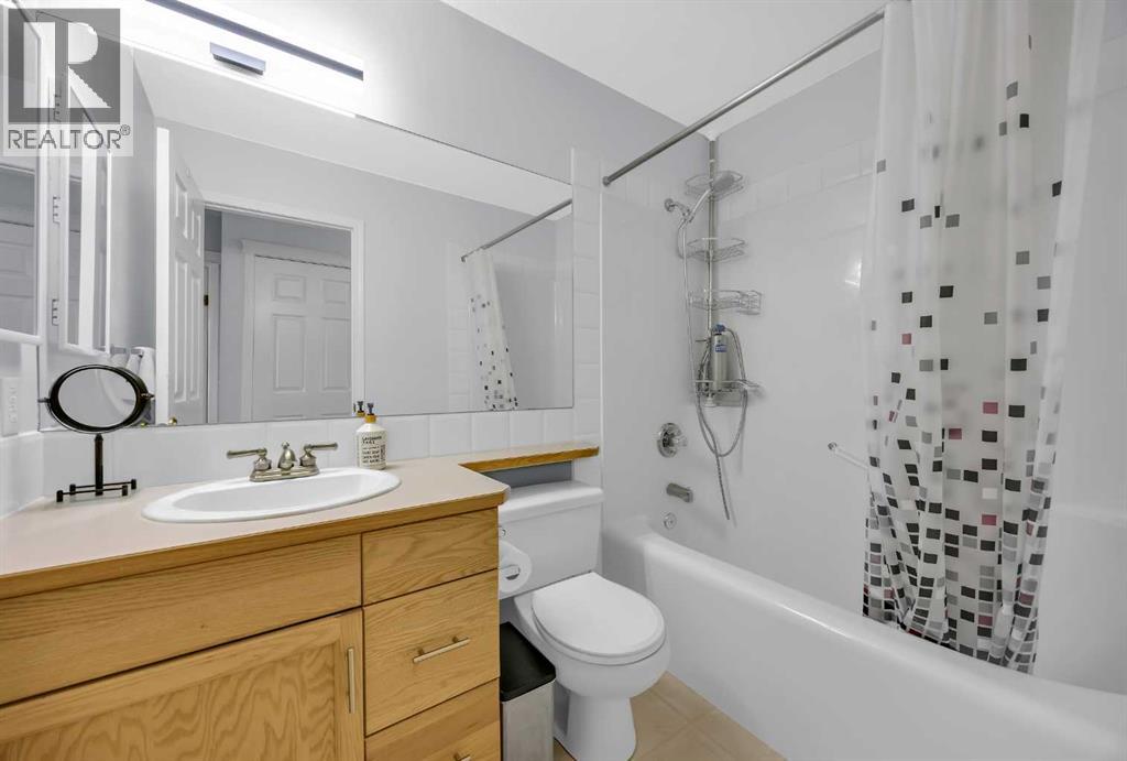 60 Tuscarora Way Nw, Calgary, Alberta  T3L 2G9 - Photo 28 - A2272020