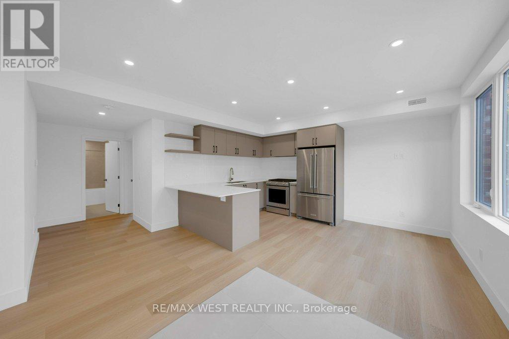 B - 502 Atlas Avenue, Toronto, Ontario  M6C 3V6 - Photo 5 - C12569260