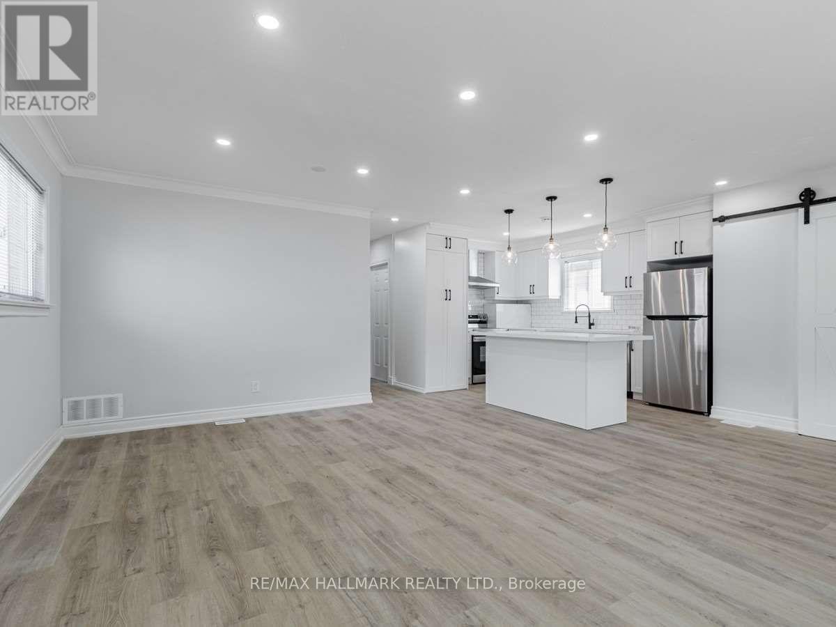 Main - 139 Flora Drive, Toronto, Ontario  M1P 1A7 - Photo 11 - E12569252