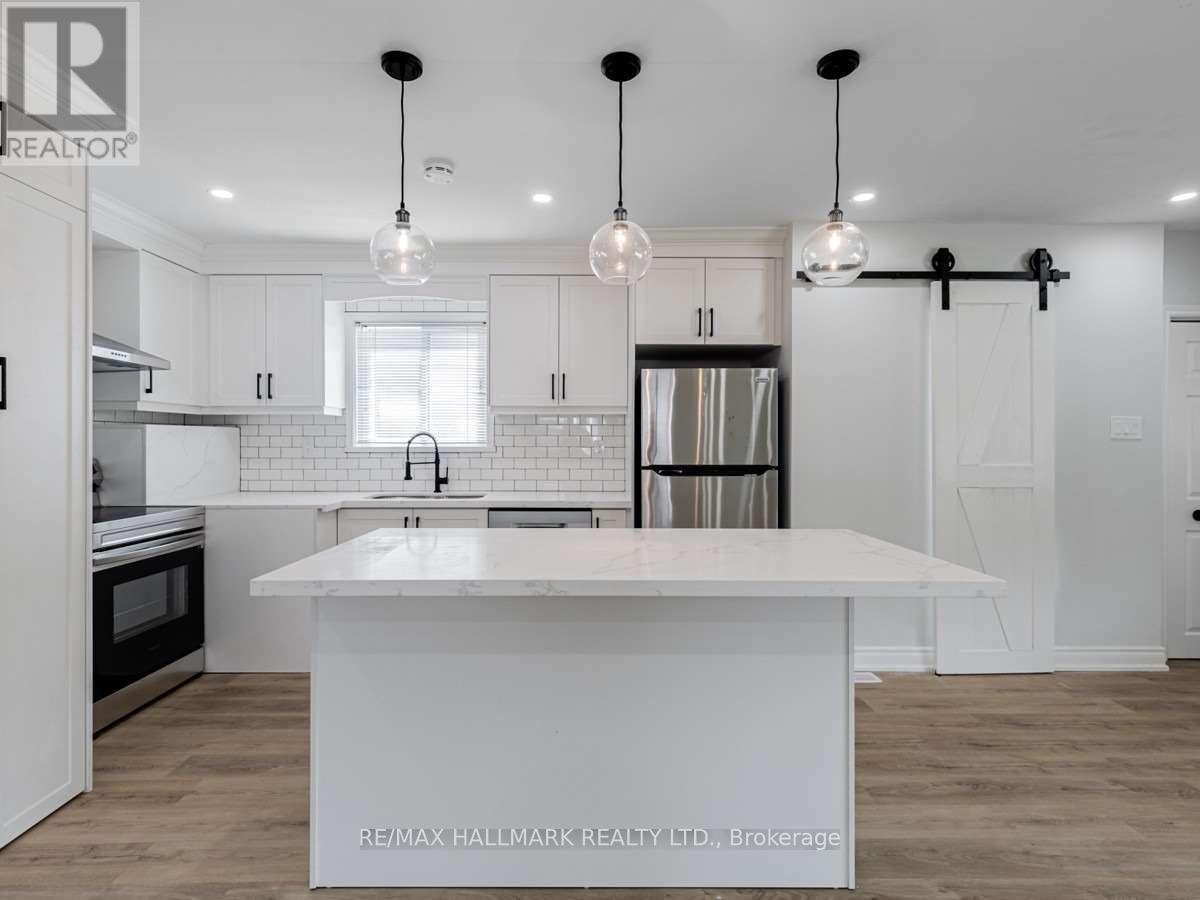 Main - 139 Flora Drive, Toronto, Ontario  M1P 1A7 - Photo 6 - E12569252