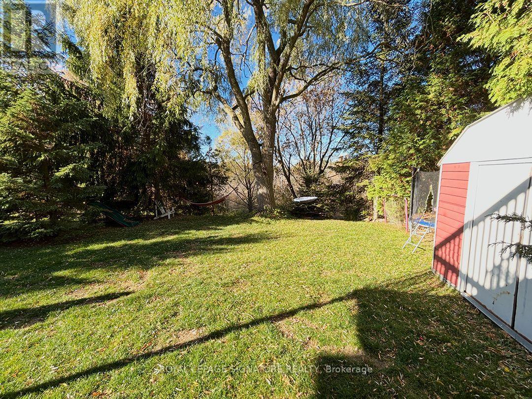 Lower Unit - 130 King Street, East Gwillimbury (Mt Albert), Ontario  L0G 1M0 - Photo 24 - N12569270