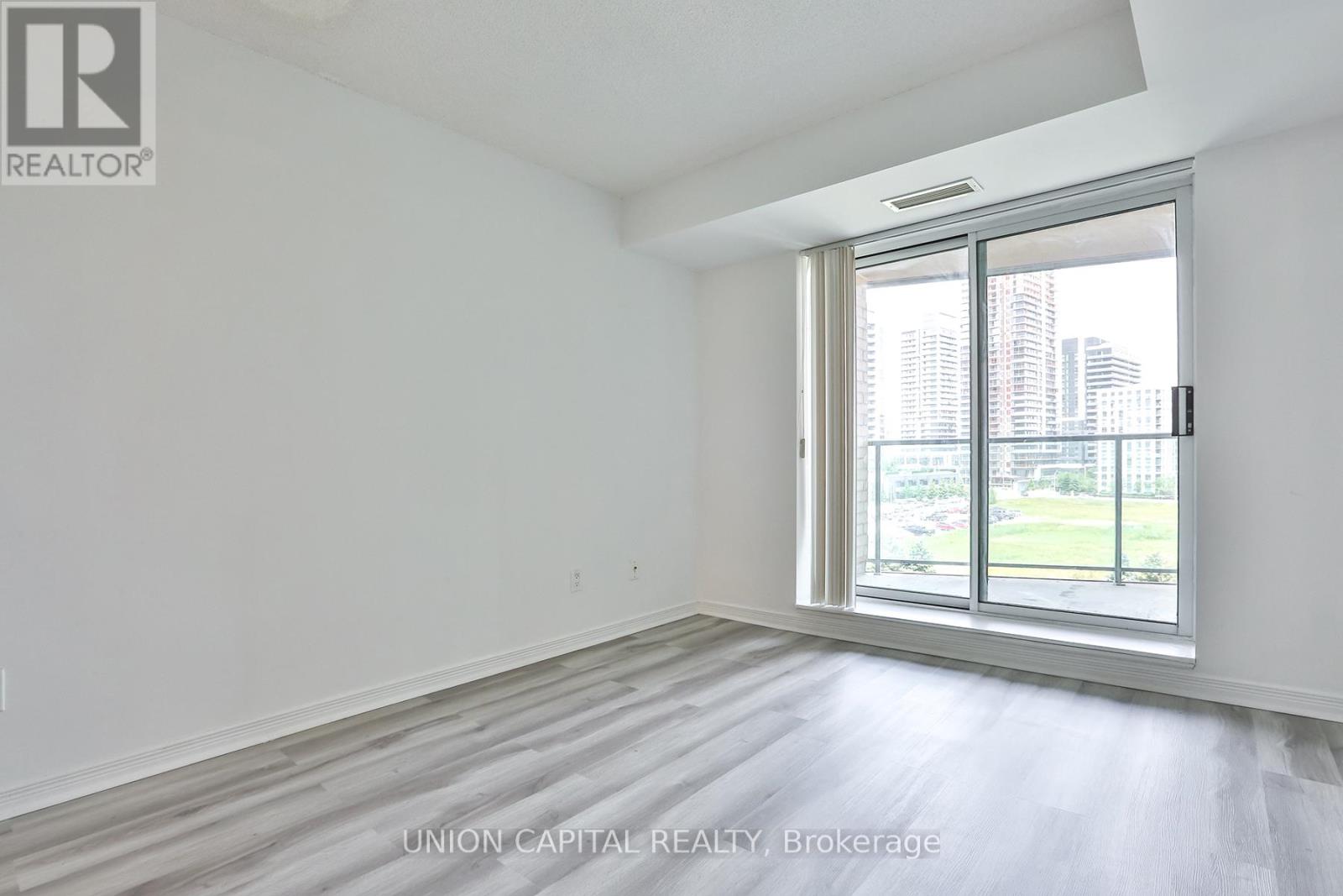 612 - 23 Oneida Crescent, Richmond Hill, Ontario  L4B 0A2 - Photo 18 - N12569276