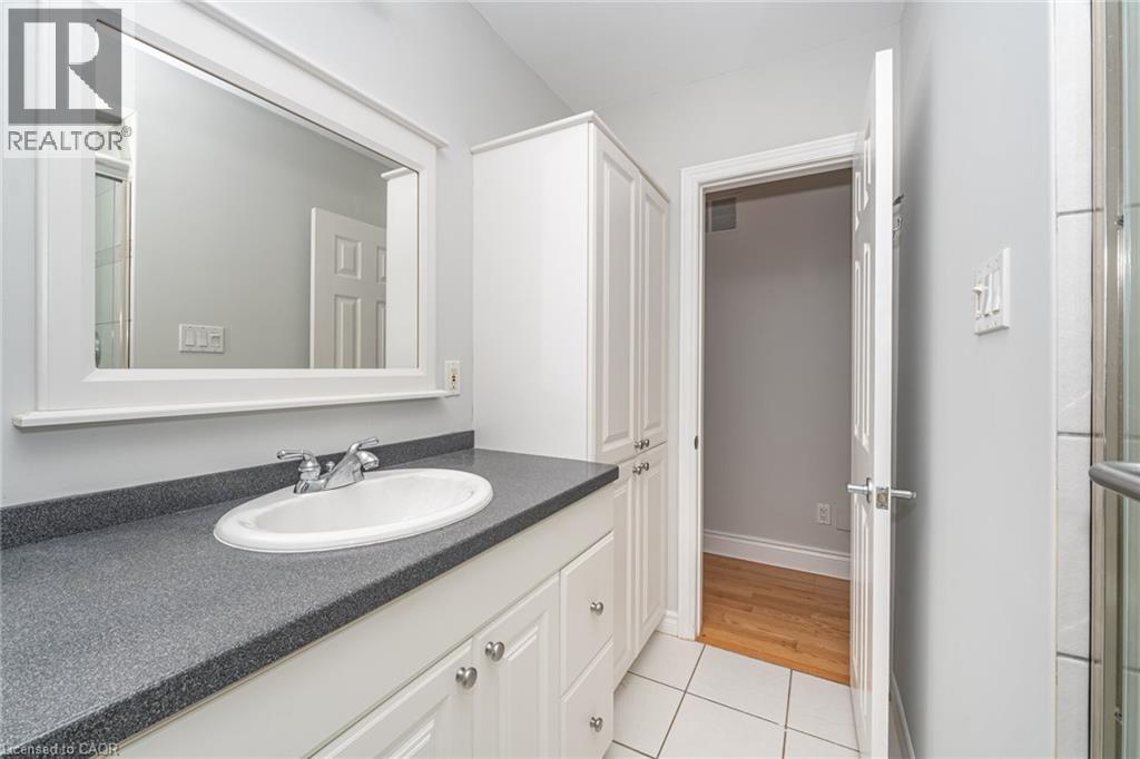 3018 Dalehurst Drive, Mississauga, Ontario  L5N 6M8 - Photo 17 - 40789939