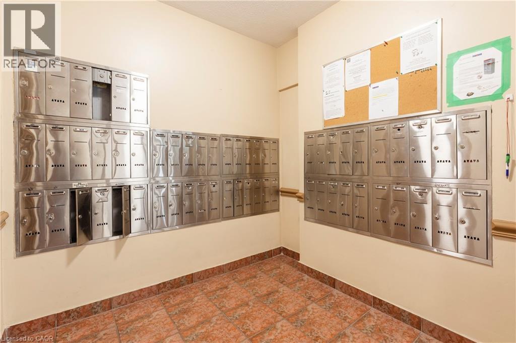 141 Catharine Street S Unit# 902, Hamilton, Ontario  L8N 2J7 - Photo 37 - 40778184