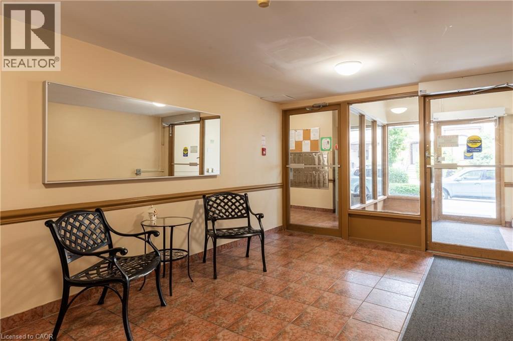 141 Catharine Street S Unit# 902, Hamilton, Ontario  L8N 2J7 - Photo 36 - 40778184