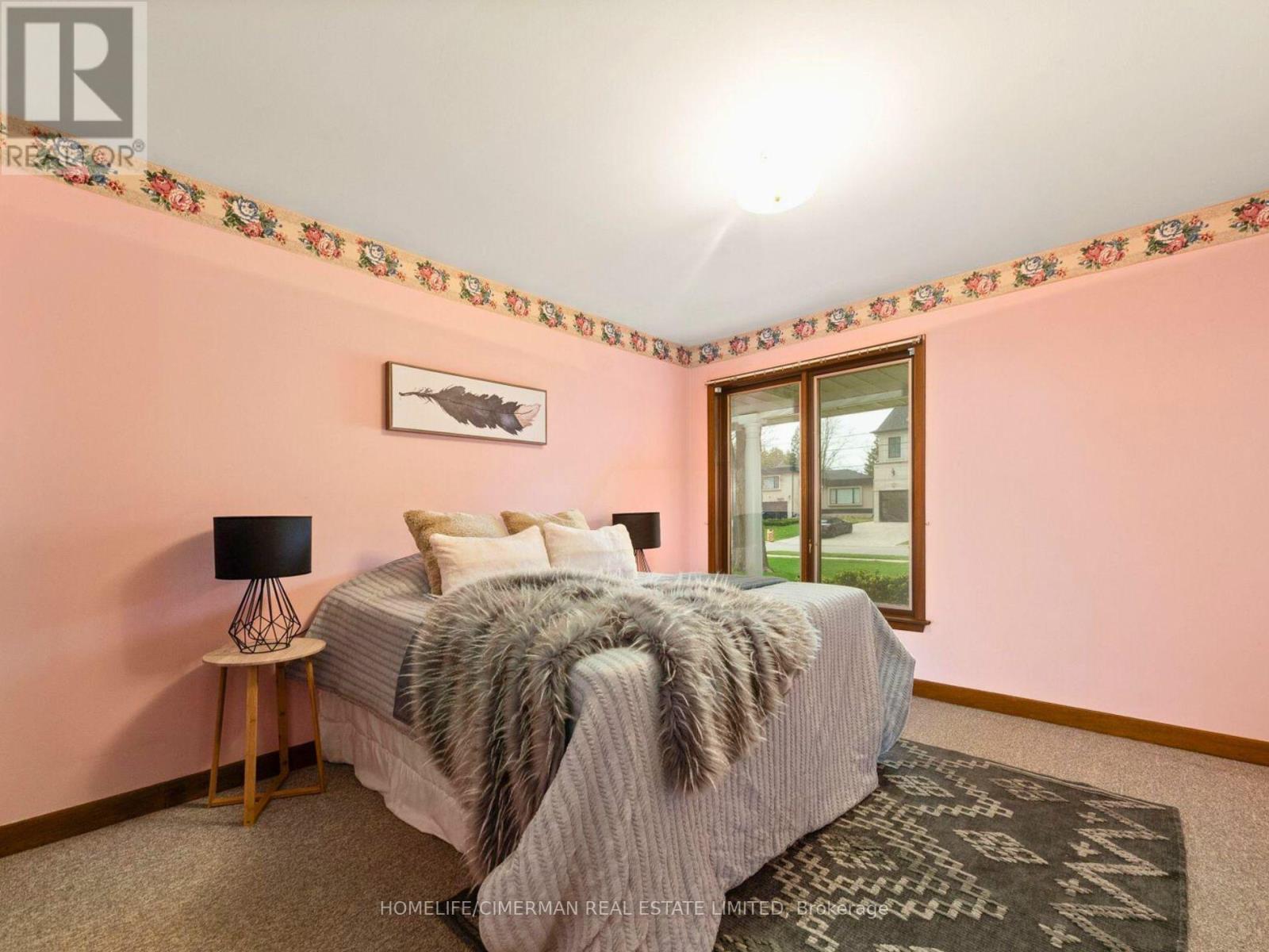 Main Floor 1-Bed. Apt. - 145 Pemberton Road, Richmond Hill, Ontario  L4C 3T6 - Photo 8 - N12566664