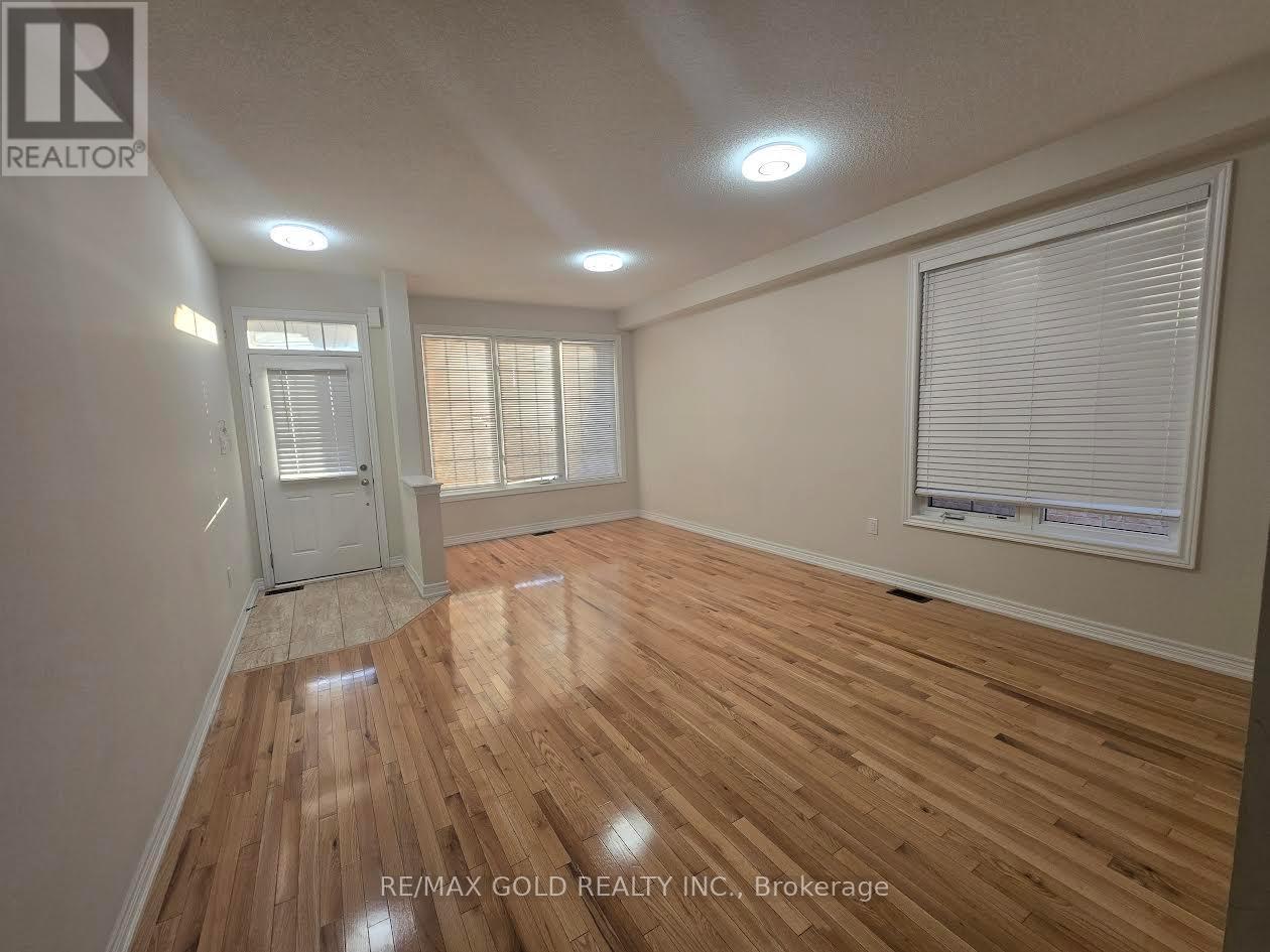 Main - 83 Kimborough Hollow E, Brampton, Ontario  L6Y 0Z1 - Photo 5 - W12569246