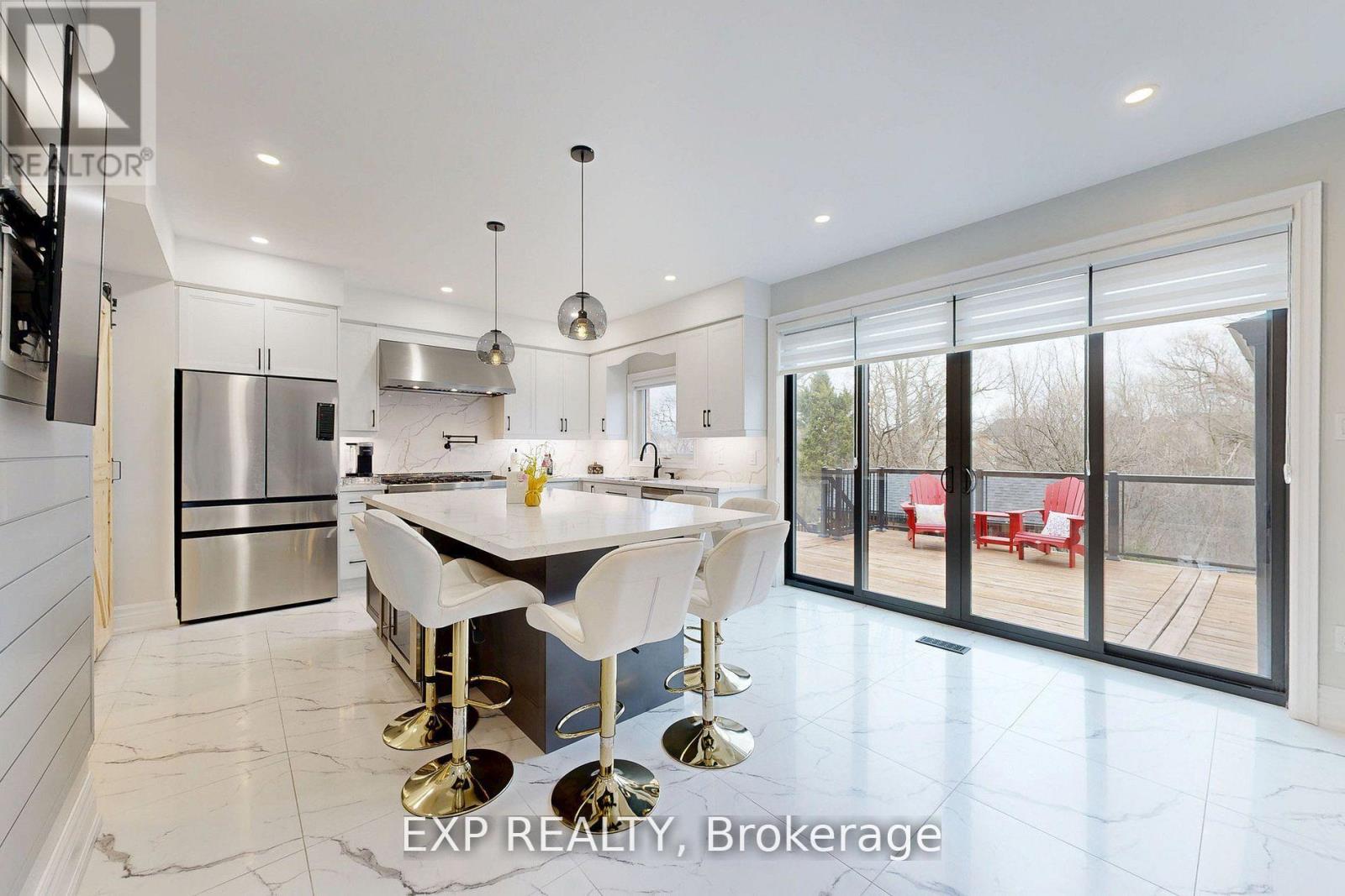 100 Dells Crescent, Brampton, Ontario  L7A 2X1 - Photo 11 - W12569254