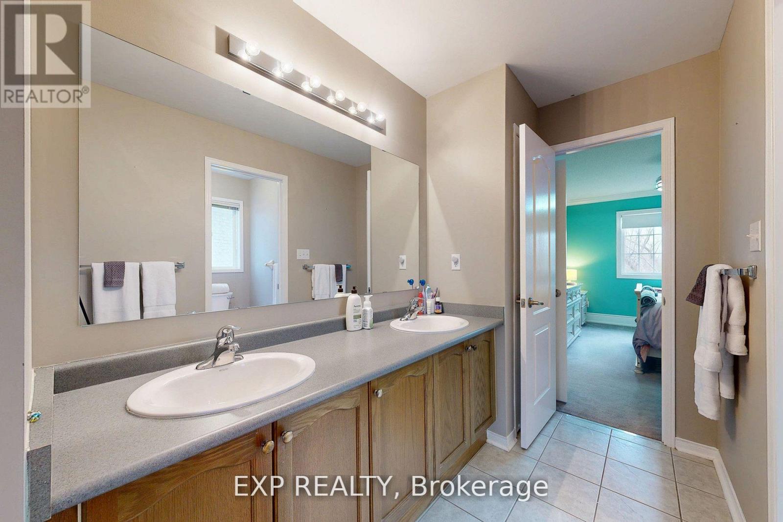 100 Dells Crescent, Brampton, Ontario  L7A 2X1 - Photo 19 - W12569254