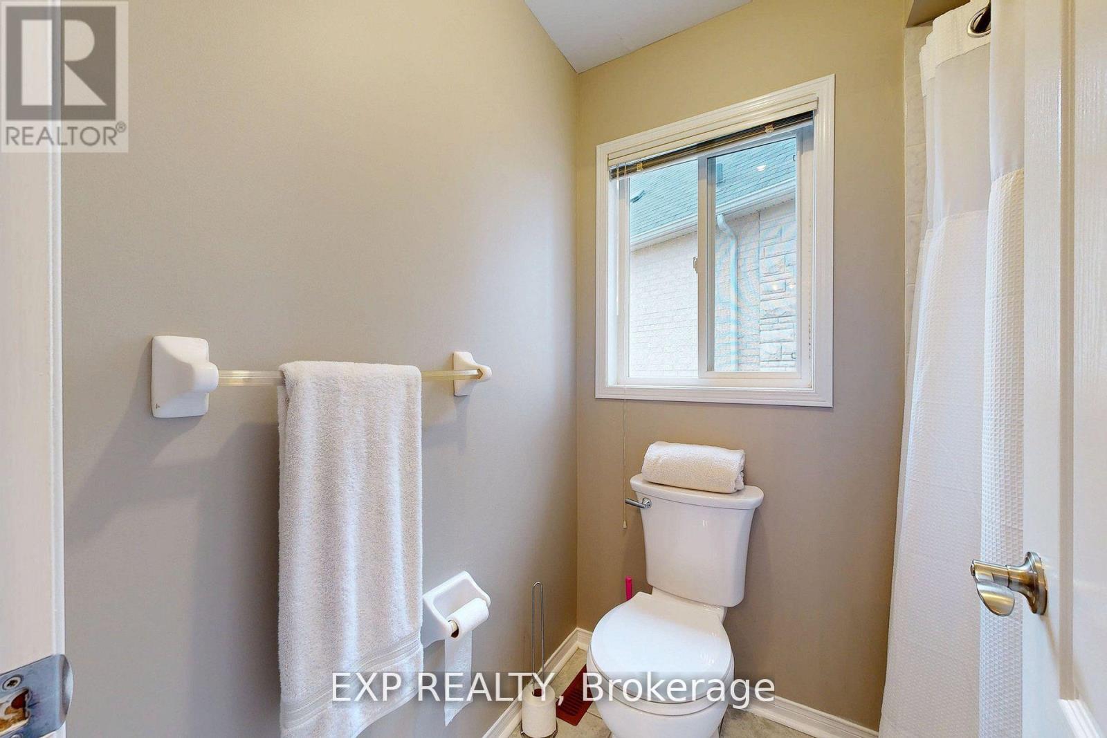 100 Dells Crescent, Brampton, Ontario  L7A 2X1 - Photo 29 - W12569254