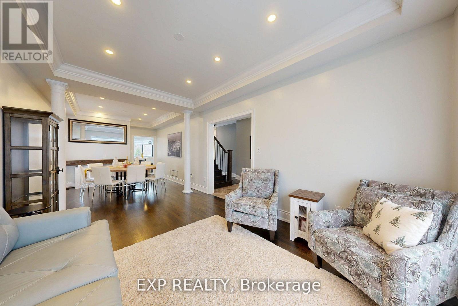 100 Dells Crescent, Brampton, Ontario  L7A 2X1 - Photo 7 - W12569254