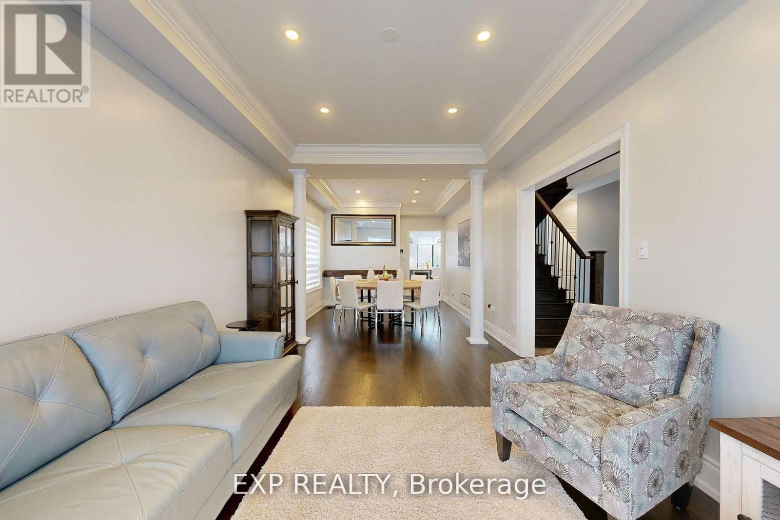 100 Dells Crescent, Brampton, Ontario  L7A 2X1 - Photo 8 - W12569254