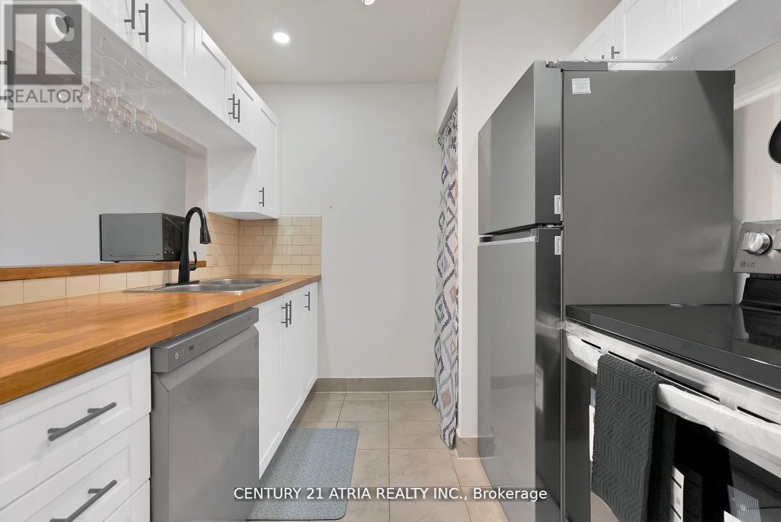 523 - 65 Trailwood Drive, Mississauga, Ontario  L4Z 3L1 - Photo 13 - W12569256