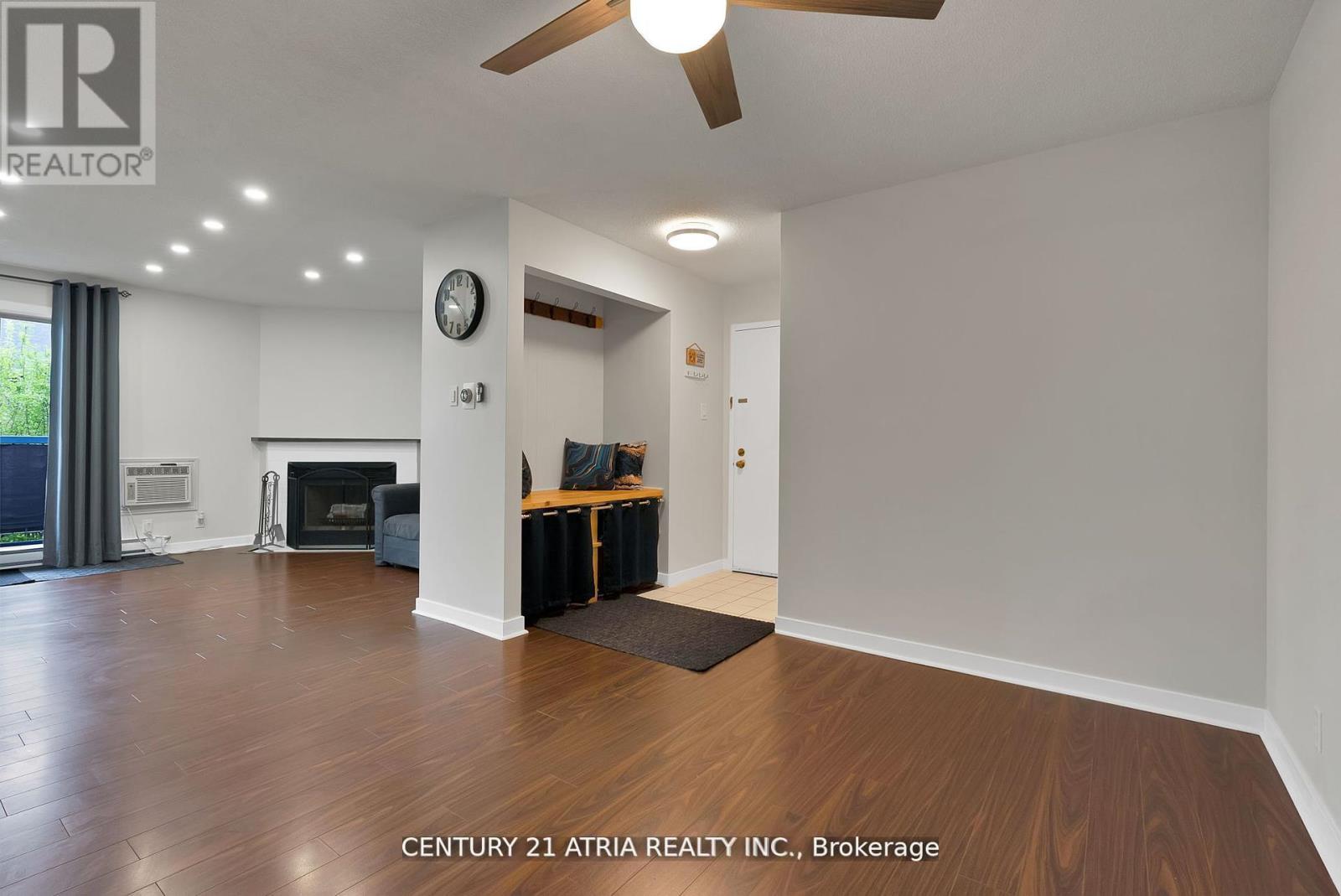 523 - 65 Trailwood Drive, Mississauga, Ontario  L4Z 3L1 - Photo 8 - W12569256