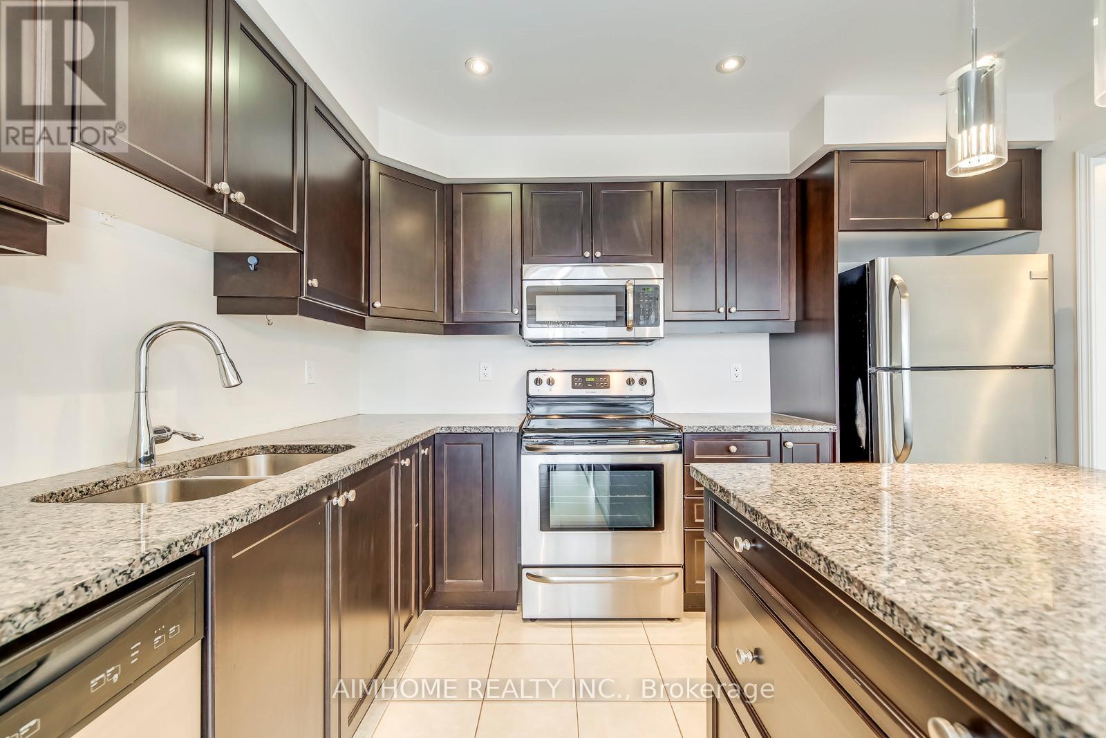 5 - 3002 Preserve Drive, Oakville, Ontario  L6M 0V2 - Photo 13 - W12569286