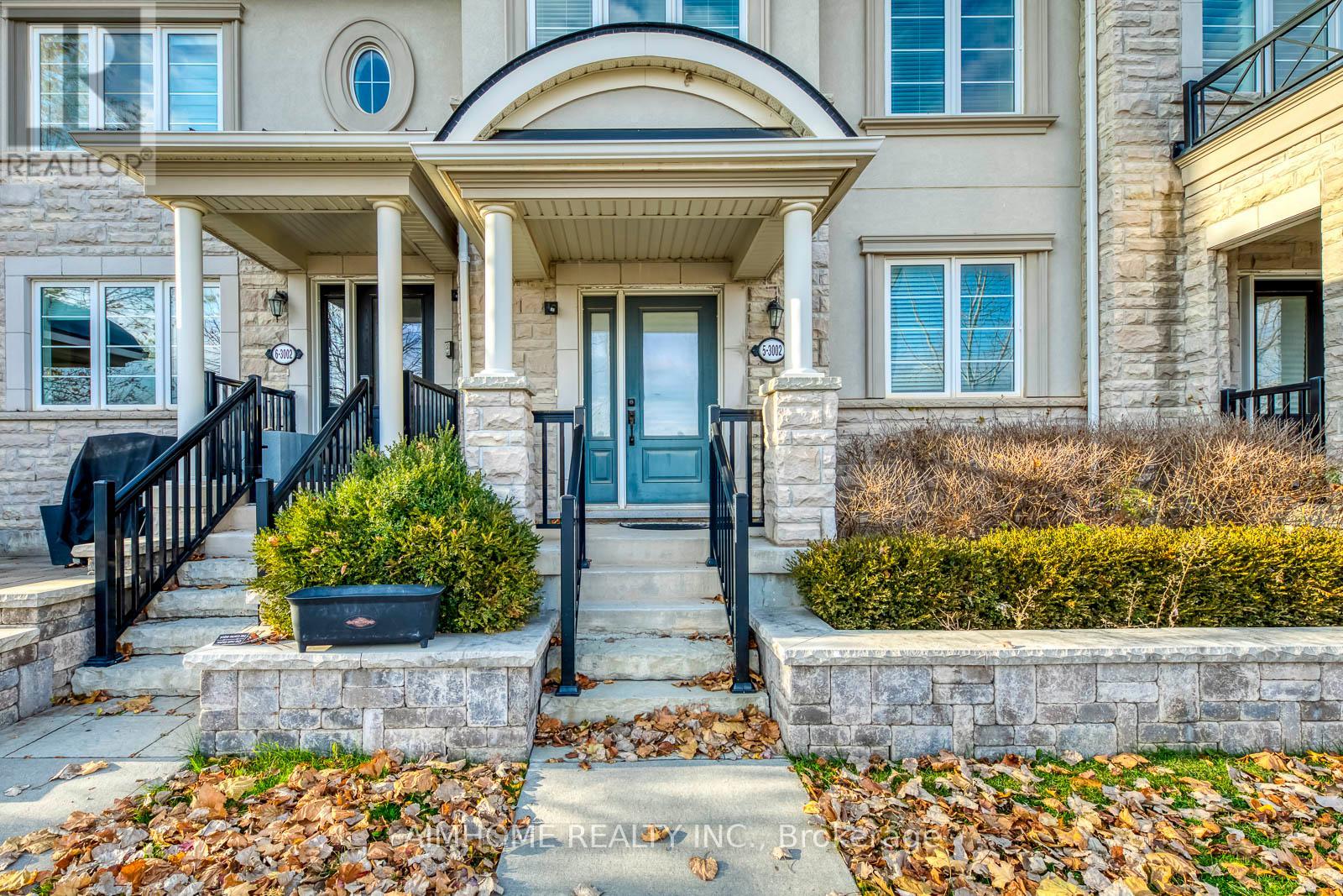 5 - 3002 Preserve Drive, Oakville, Ontario  L6M 0V2 - Photo 3 - W12569286