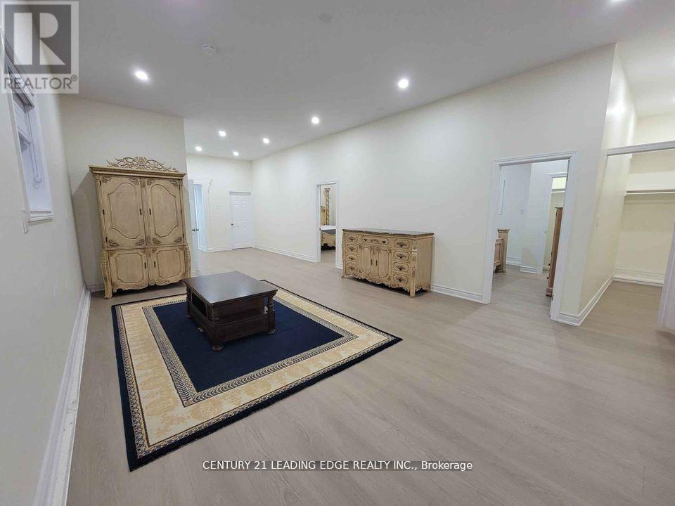 A - 352 Sunnyridge Road W, Hamilton, Ontario  L0R 1R0 - Photo 3 - X12569238