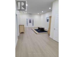 A - 352 SUNNYRIDGE ROAD W