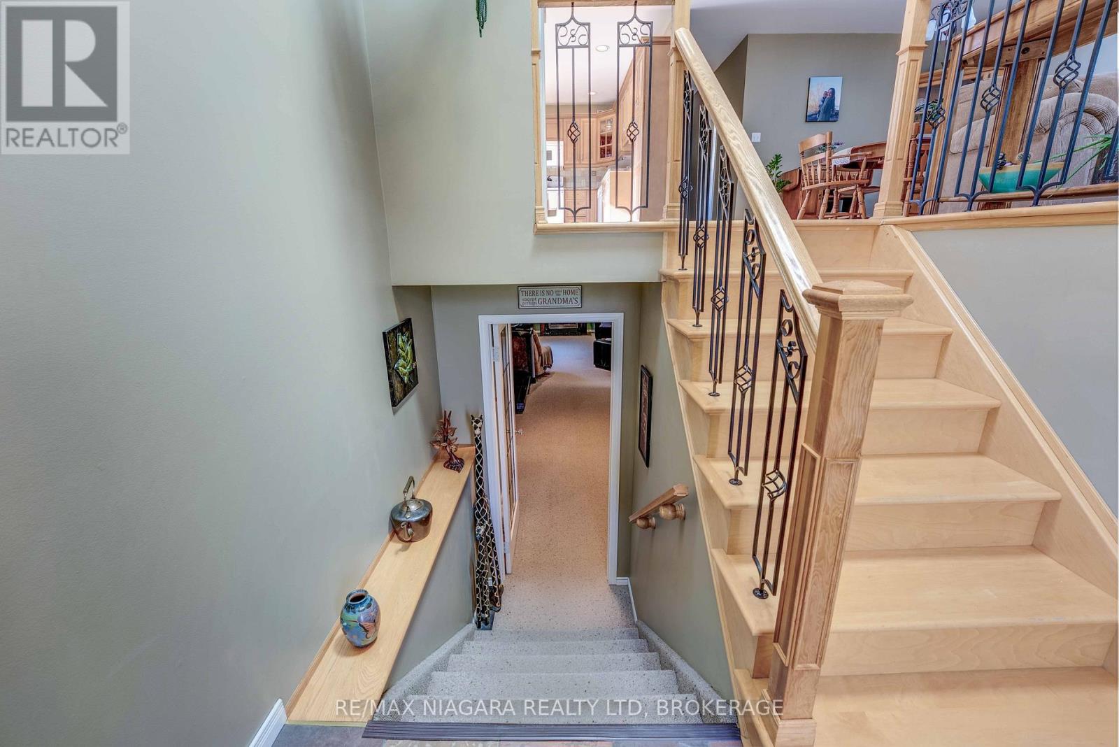 26 Ravine Road, St. Catharines, Ontario  L2P 3A7 - Photo 24 - X12569336