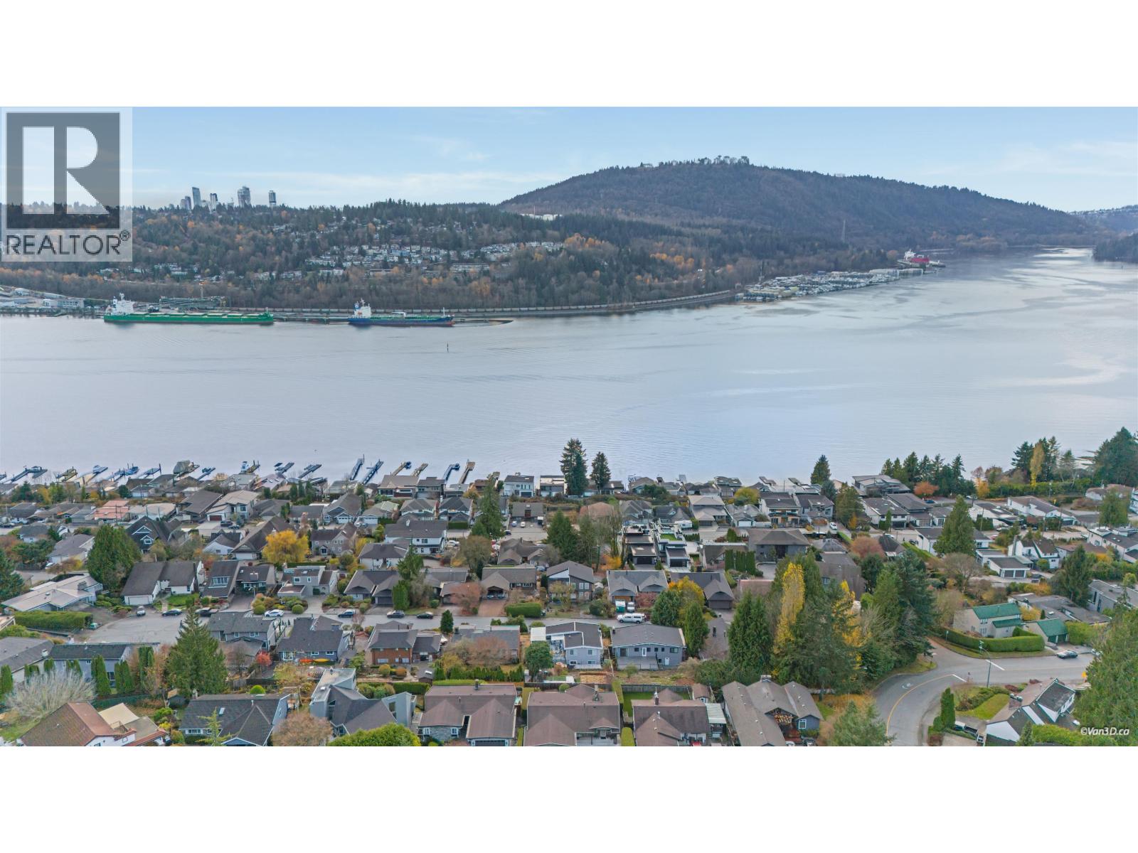 3 Crawford Bay, Port Moody, British Columbia  V3H 3N3 - Photo 33 - R3069231