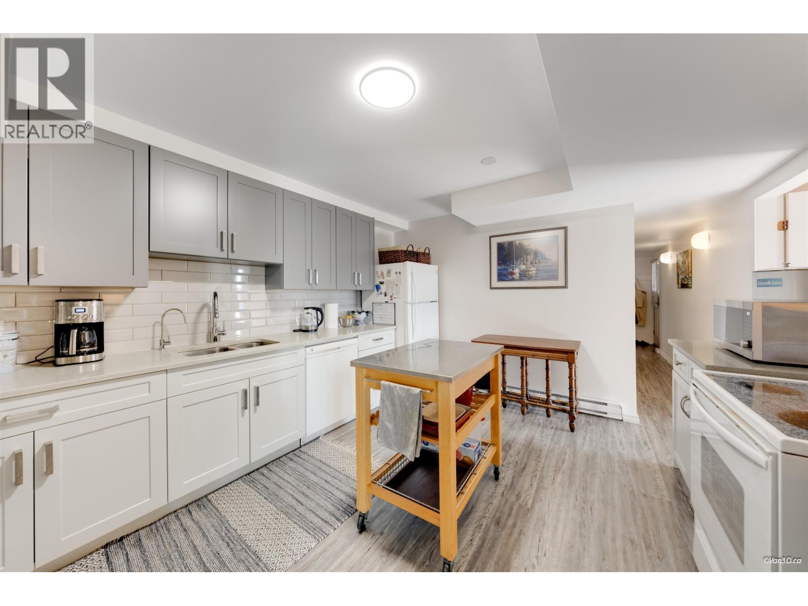 3 Crawford Bay, Port Moody, British Columbia  V3H 3N3 - Photo 28 - R3069231