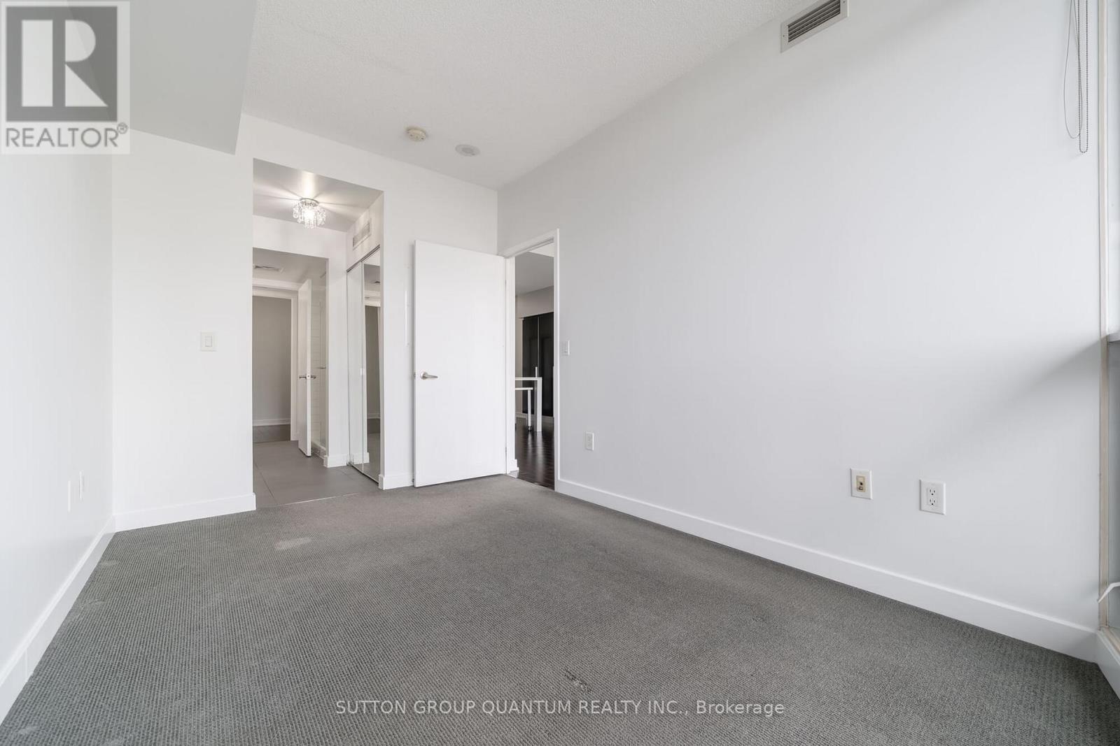 1810 - 38 Dan Leckie Way, Toronto, Ontario  M5V 2V6 - Photo 19 - C12411314