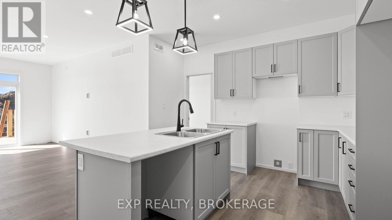 15 Summit (Lot 53) Crescent, Belleville, Ontario  K8N 0A2 - Photo 23 - X12506184