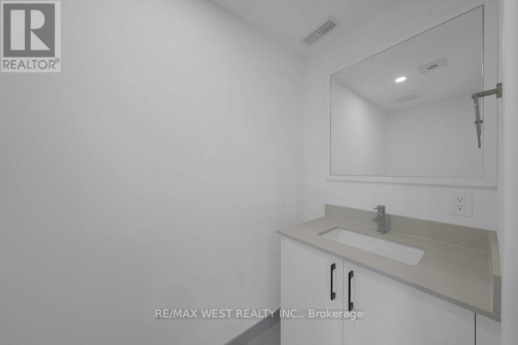 C - 502 Atlas Avenue, Toronto, Ontario  M6C 3V6 - Photo 10 - C12569304