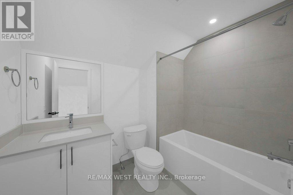 C - 502 Atlas Avenue, Toronto, Ontario  M6C 3V6 - Photo 16 - C12569304