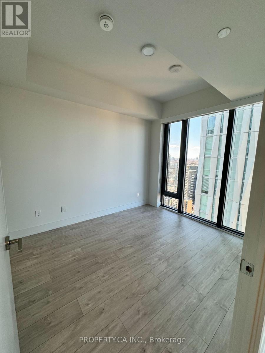 3208 - 8 Cumberland Street, Toronto, Ontario  M4W 0B6 - Photo 4 - C12569334