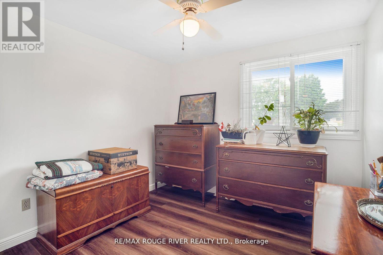 5210 Timothy Crescent, Niagara Falls, Ontario  L2E 5G3 - Photo 13 - X12513582