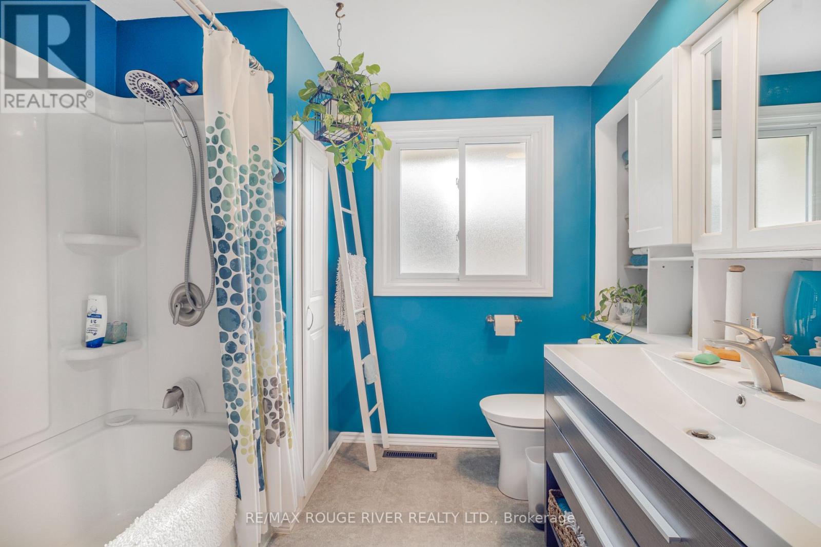 5210 Timothy Crescent, Niagara Falls, Ontario  L2E 5G3 - Photo 10 - X12513582