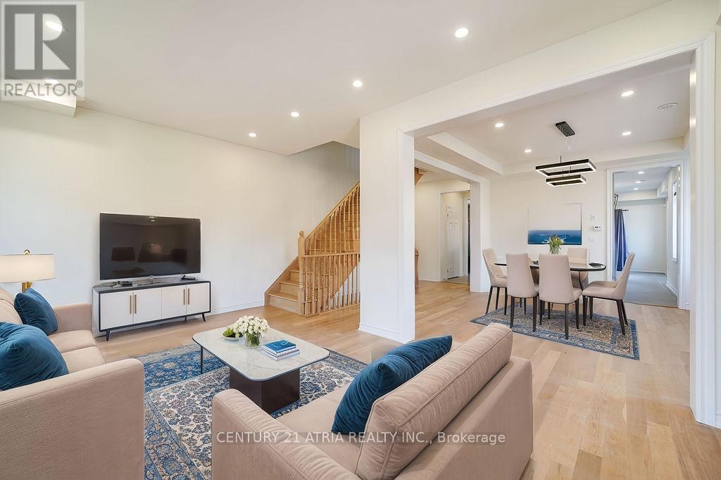 34 Isabella Peach Drive, Markham, Ontario  L6C 0Y9 - Photo 13 - N12569294