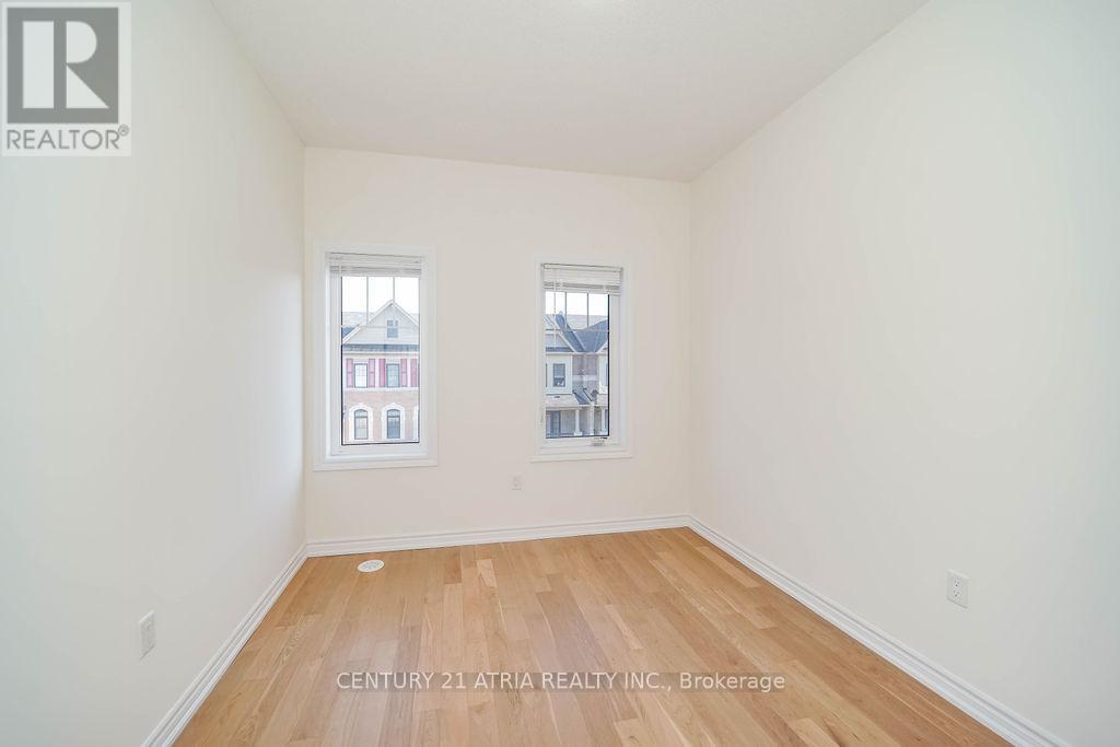 34 Isabella Peach Drive, Markham, Ontario  L6C 0Y9 - Photo 32 - N12569294