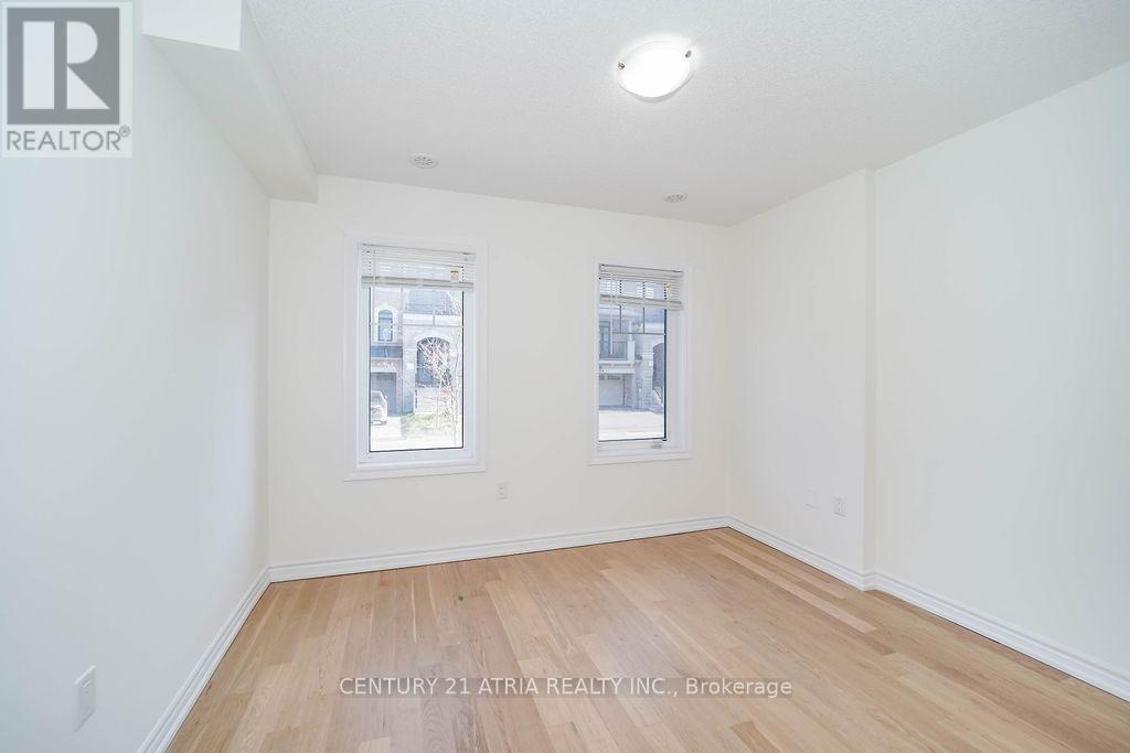 34 Isabella Peach Drive, Markham, Ontario  L6C 0Y9 - Photo 6 - N12569294