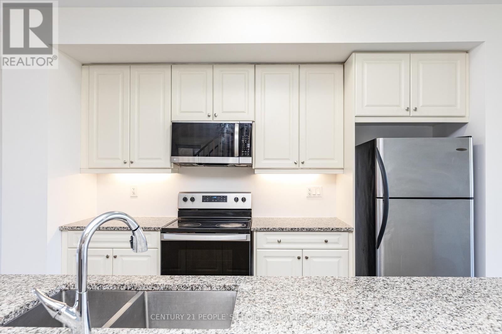 49 Woodstream Drive, Toronto, Ontario  M9W 6T4 - Photo 16 - W12569328