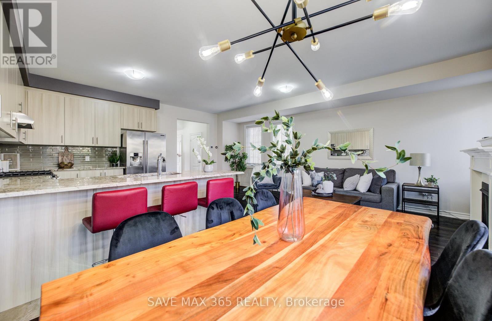 1223 Owls Head Road, Mississauga, Ontario  L5E 0A6 - Photo 15 - W12569342