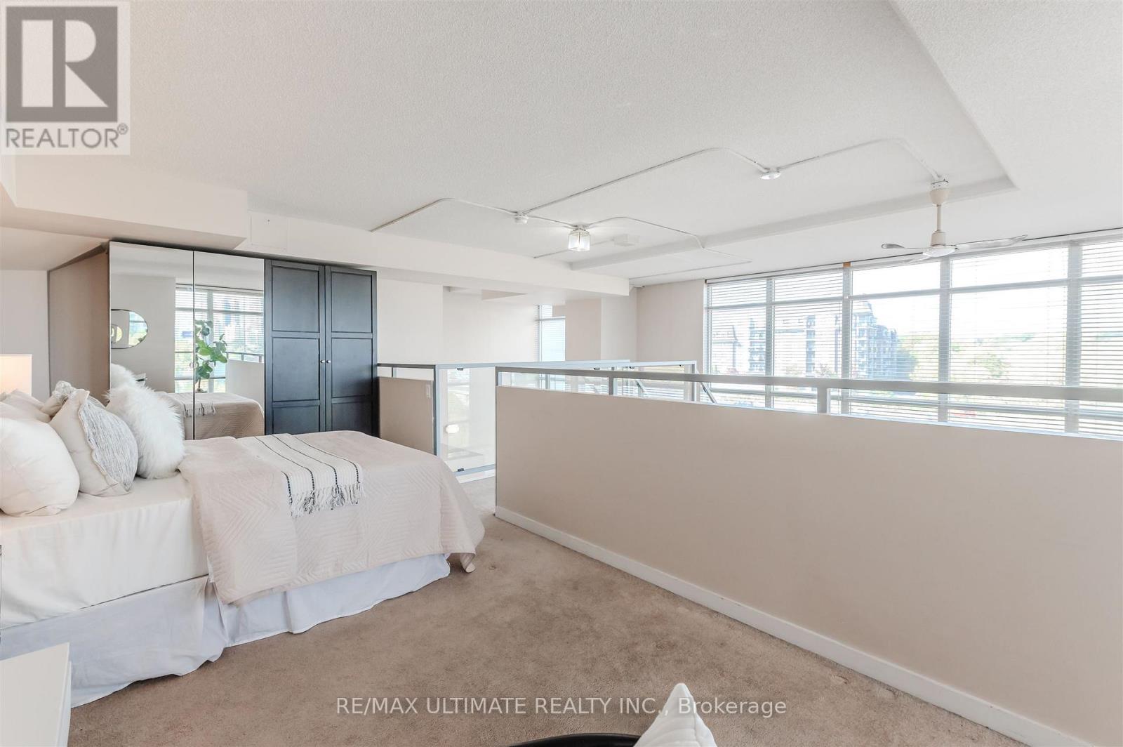 301 - 300 Manitoba Street, Toronto, Ontario M8Y 4G6 - Photo 12 - W12569346