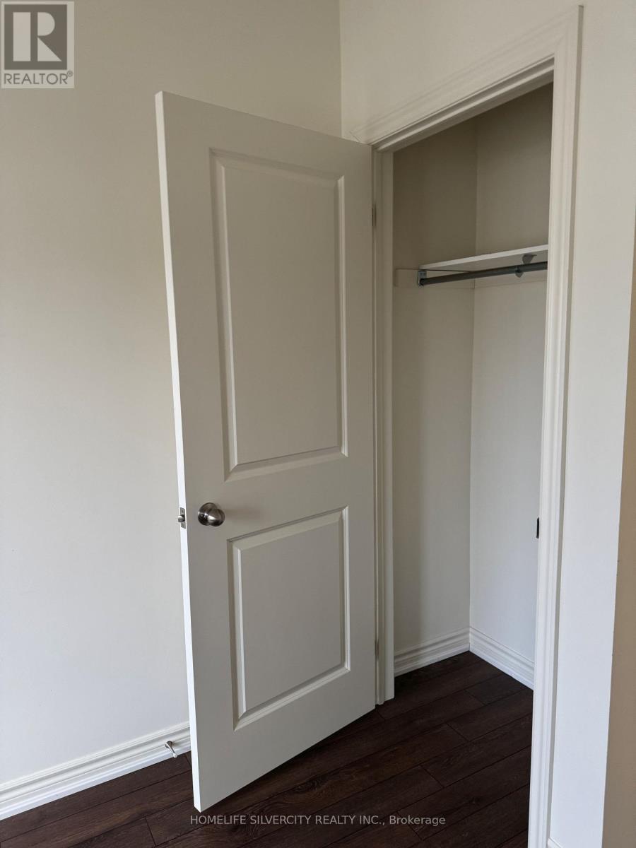 1235 Rexton Drive, Oshawa, Ontario  L1H 8L7 - Photo 12 - E12387006