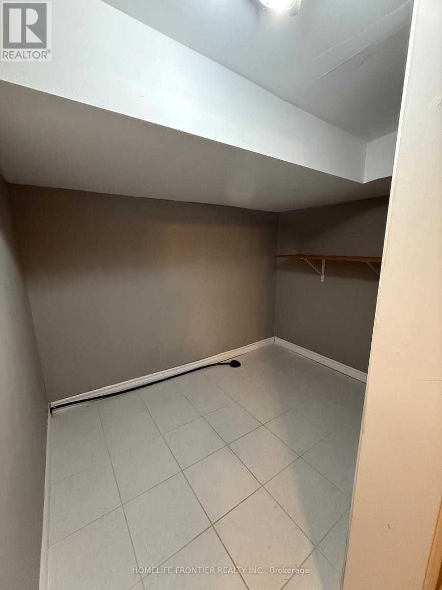 11 Thorncroft Crescent, Ajax, Ontario  L1S 2S1 - Photo 9 - E12569292