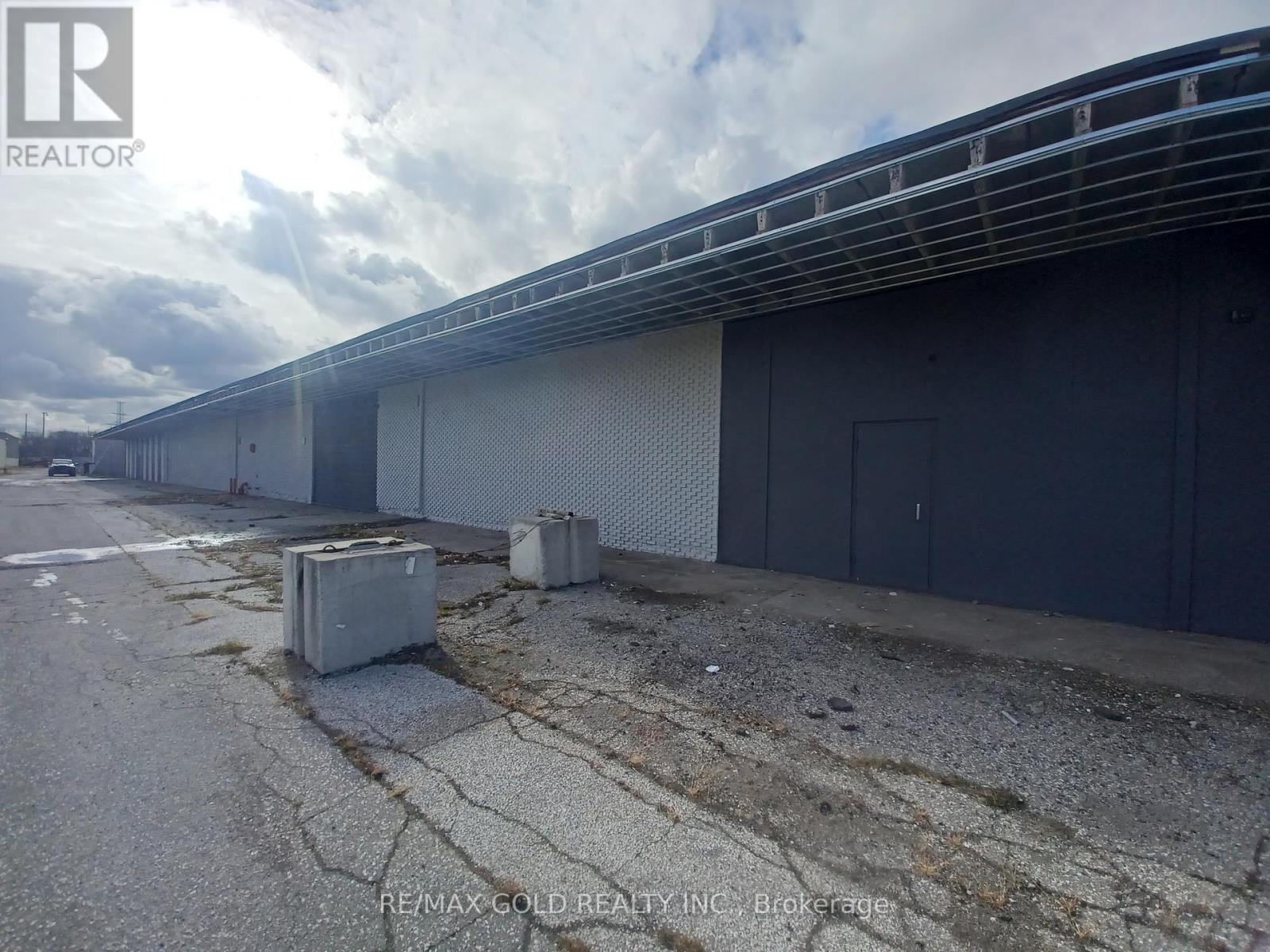 675 Tecumseh Road W, Windsor, Ontario  N8Z 1H4 - Photo 7 - X12569318